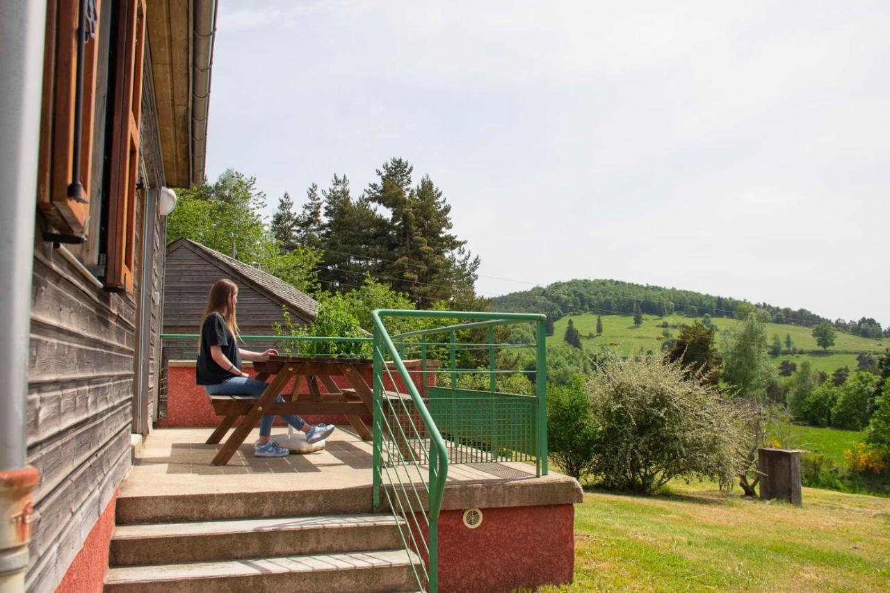 Les Chalets De La Vallee Du Bes Albaret-le-Comtal Екстер'єр фото